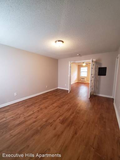 Main picture of 4419 Bonnell Dr NW