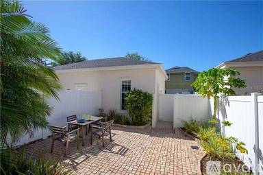 Main picture of 5423 Baldwin Park St