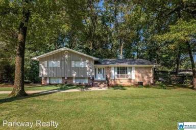 Main picture of 1908 Hickory Ln