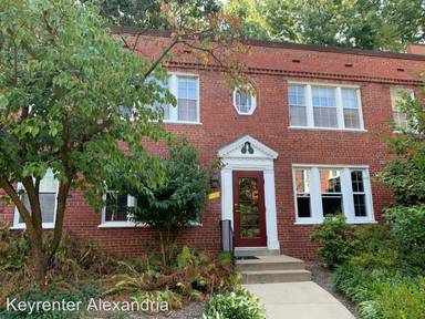 Main picture of 1922 N Rhodes St