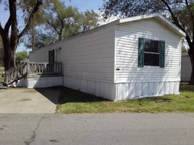 Main picture of Twin Oaks Manufactured Home Community