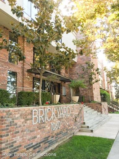 Main picture of Brickyard Condos