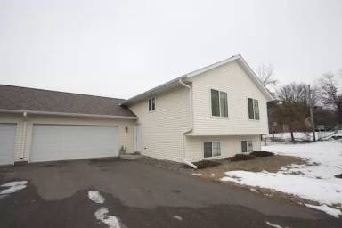Main picture of 11433-69 21st Ave