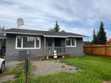 Main picture of 530 Craig Ave