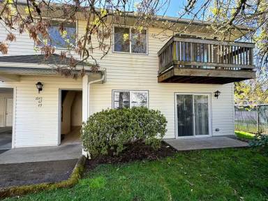Main picture of 1645 River Rd