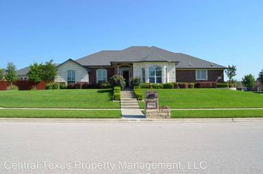 Main picture of 6003 Whispering Forest Cir
