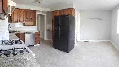 Main picture of 290 Lafayette Ave