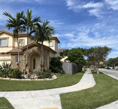 Main picture of The Isles at Bayshore