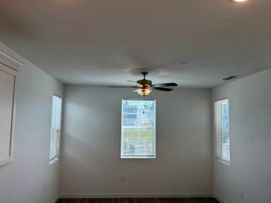 Main picture of 8636 Starburst Way