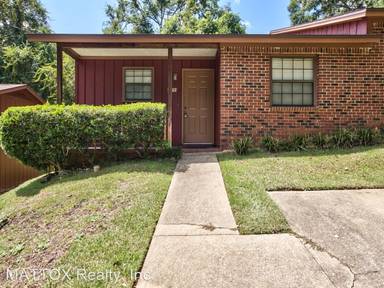 Main picture of 2454 Wren Hollow Dr