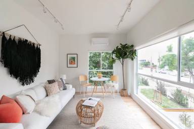 Main picture of 3623 Bellevue Ave