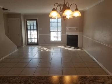 Main picture of 4384 Stumberg Ln