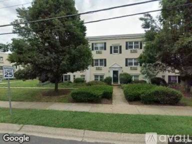 Main picture of 2305 Farrington Ave