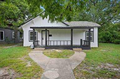 Main picture of 809 N Maxey St
