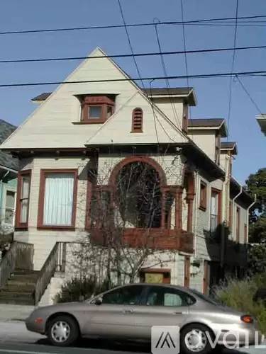 Main picture of 2007 Lincoln Ave