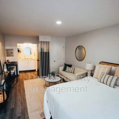 Main picture of 1520 Gordon Hwy