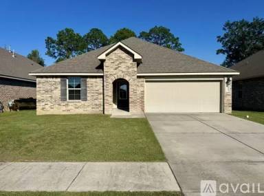 Main picture of 105 Whirlaway Dr