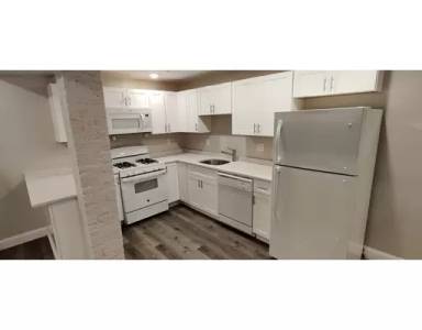 Main picture of 32 Hartwell St