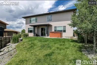 Main picture of 7095 Sungold Dr
