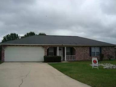 Main picture of 918 Summer Dr