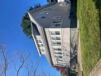 Main picture of 108 Tyndall Ave