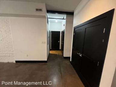 Main picture of 411 1st St SW