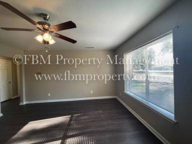 Main picture of 8718 S FM 148