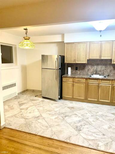 Main picture of 2273 85th St