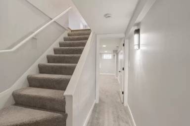 Main picture of 2235 W Fullerton Ave