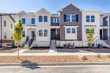 Main picture of 1487 N 3830 W