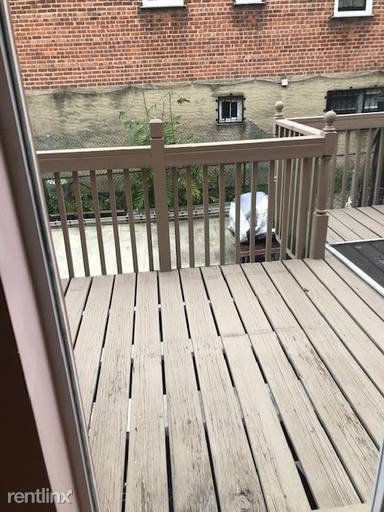 Main picture of 1111 Adee Ave