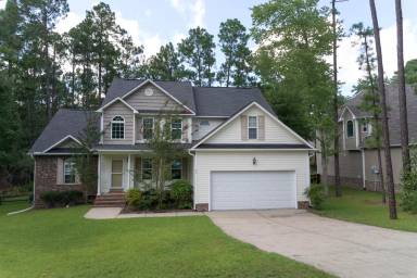 Main picture of 90 Cedar Ln