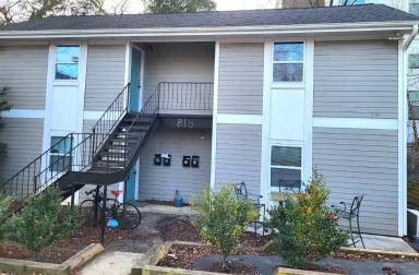 Main picture of 815 Clay St