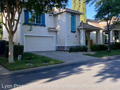 Main picture of 375 Coventry Cir