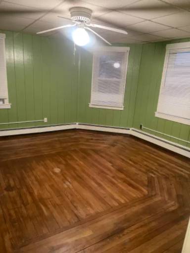 Main picture of 741 N Montello St