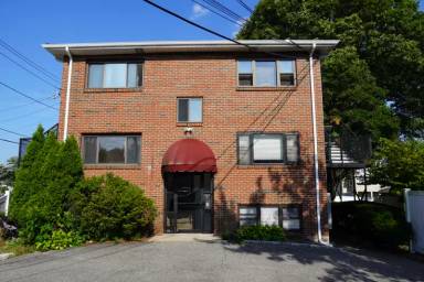 Main picture of 2 Winthrop St