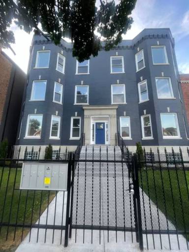 Main picture of 6616 S University Ave