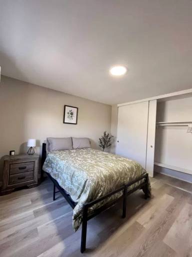 Main picture of 10124 Three Oaks Way