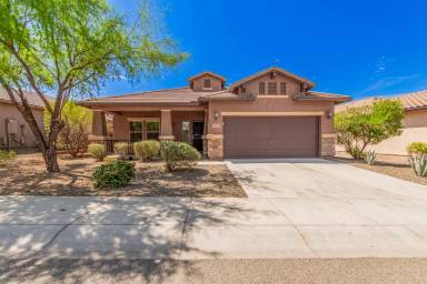 Main picture of 1915 W Mine Trl