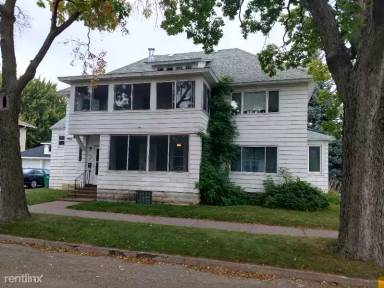 Main picture of 477 Grand St