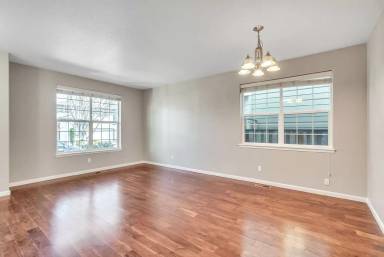 Main picture of 3469 SE Hare Ave