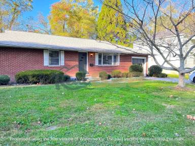 Main picture of 829 4th Ave W