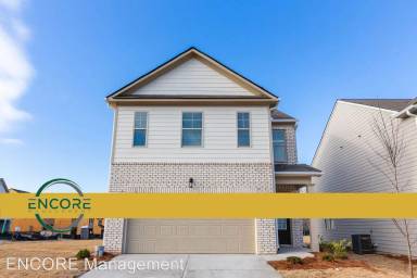 Main picture of 2216 Birch Mountain Run