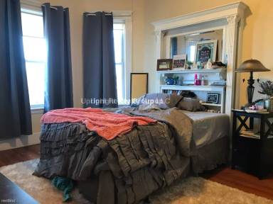 Main picture of 25 Linden St