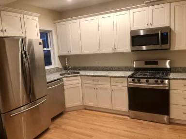 Main picture of 20 Princeton St