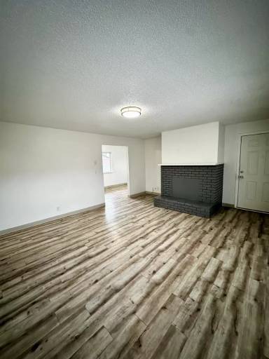 Main picture of 2435 Lee St SE