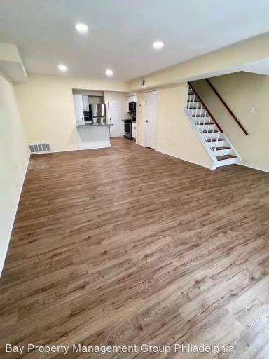 Main picture of 498 N 19th St