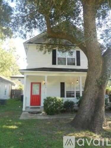 Main picture of 1754 Jervey Ave