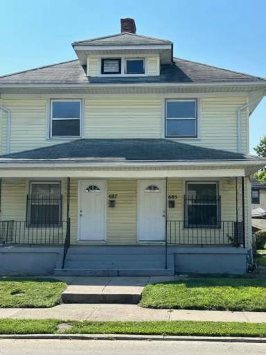 Main picture of 685 Randolph St