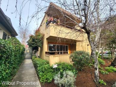 Main picture of 535 Lytton Ave
